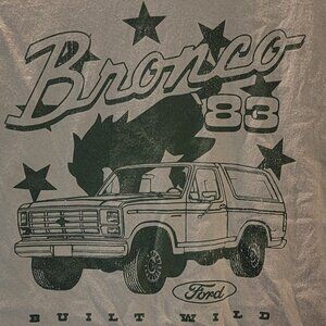 Size Small Ford Bronco graphic t-shirt. Vintage inspired design w/ a Ford Bronco